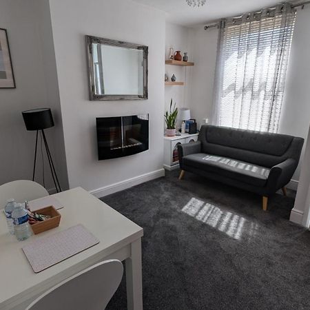 Hello Middlesbrough Apartment Exterior foto